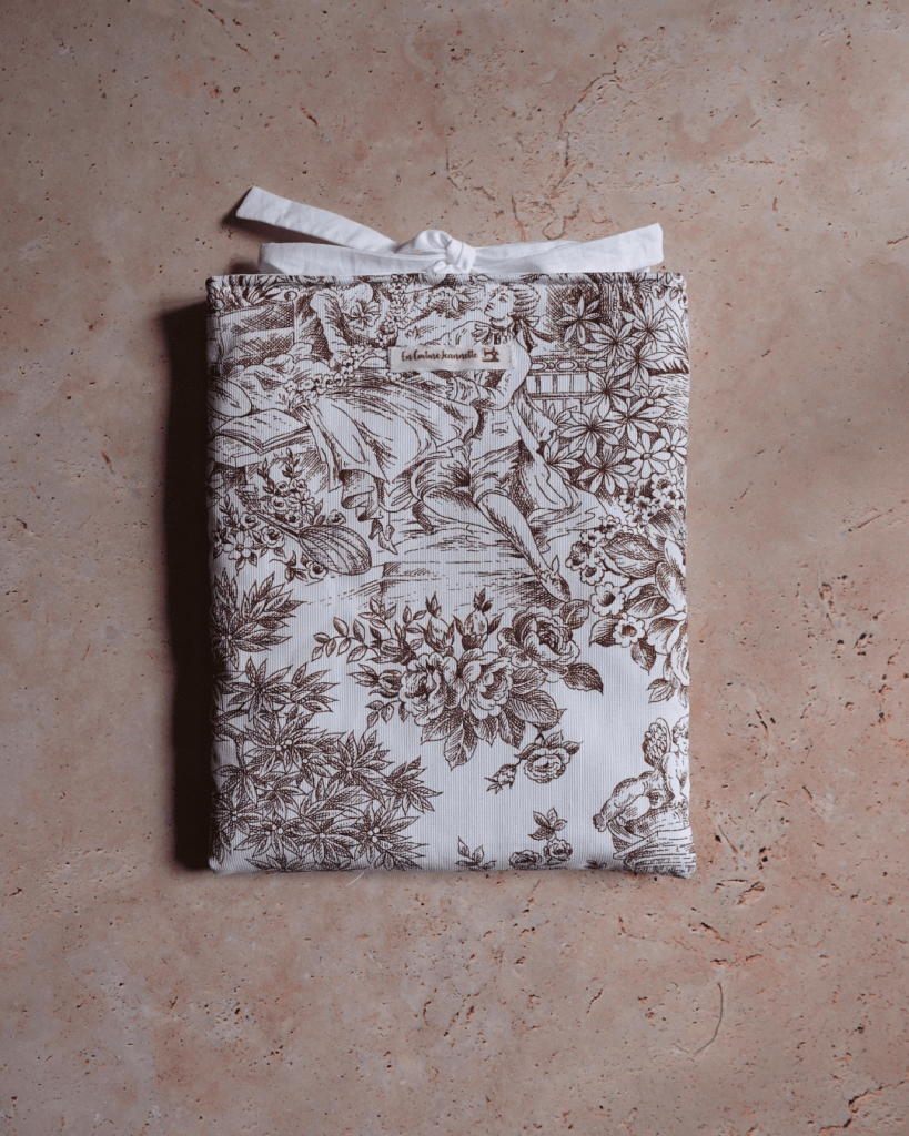 Pochette pour livre grand format - toile de jouy marron